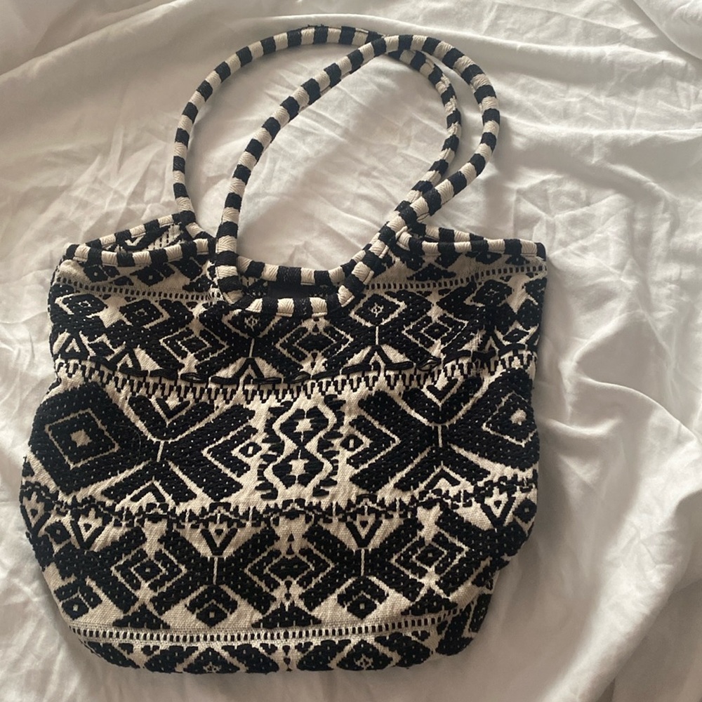 Black and white purse or pocketbook made in India